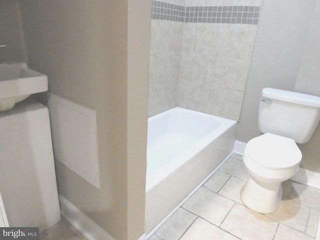 328 N 52ND ST, Philadelphia, PA 19139