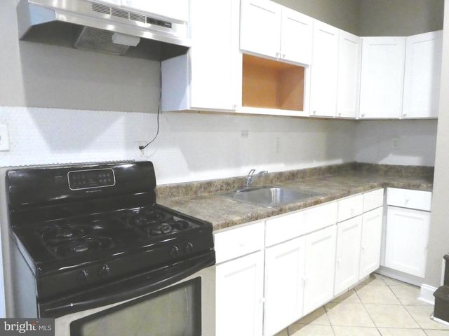 328 N 52ND ST, Philadelphia, PA 19139