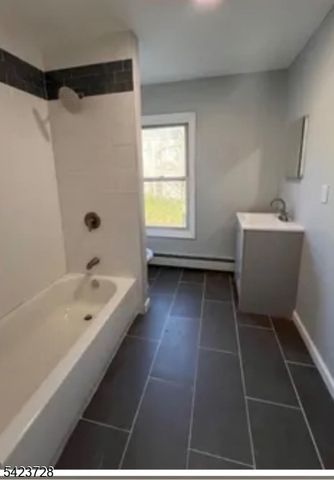 244 Sitgreaves St, Phillipsburg Town, NJ 08865