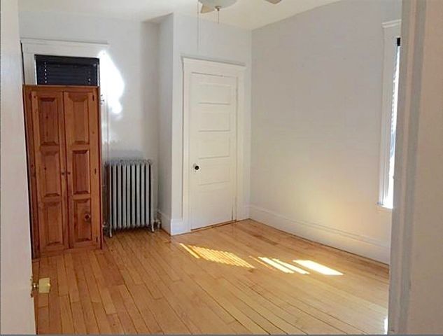 67 Greenleaf Ave 1, Medford, MA 02155