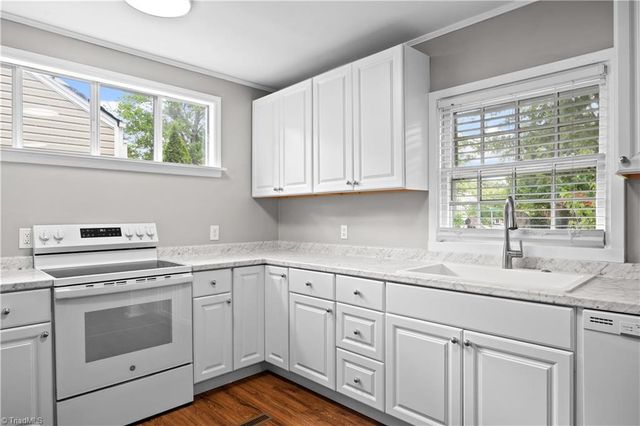 1814 Independence Road, Greensboro, NC 27408