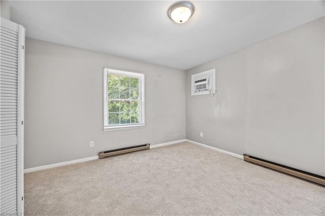 1814 Independence Road, Greensboro, NC 27408