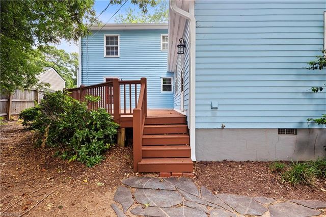 1814 Independence Road, Greensboro, NC 27408