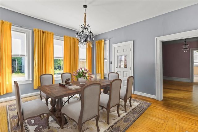 878 Highland Ave, Fall River, MA 02720