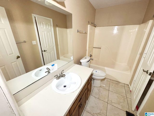 9650 WILLIAMSBURG DRIVE, Birmingham, AL 35215