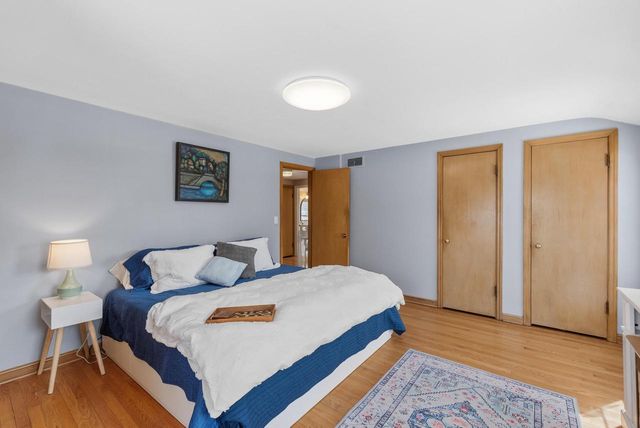 2416 N 91st STREET, Wauwatosa, WI 53226