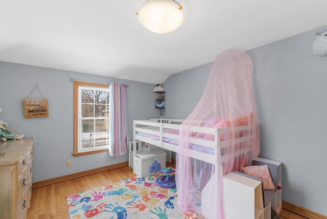 2416 N 91st STREET, Wauwatosa, WI 53226