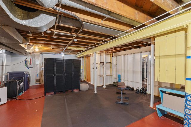 2416 N 91st STREET, Wauwatosa, WI 53226