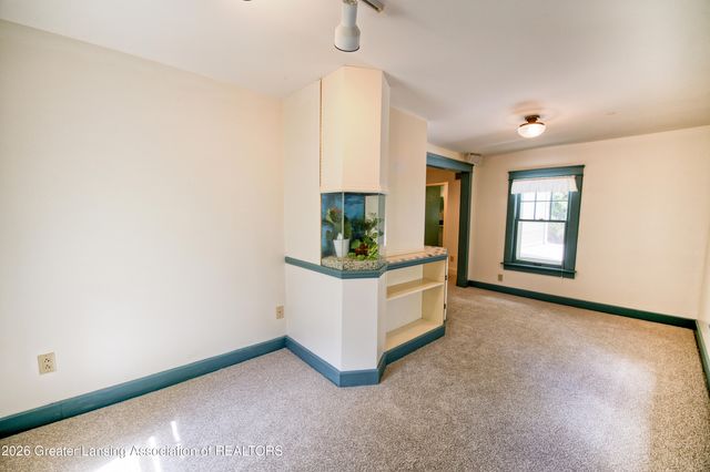 648 Sunset Lane, East Lansing, MI 48823