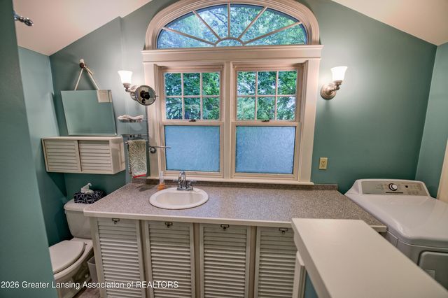 648 Sunset Lane, East Lansing, MI 48823