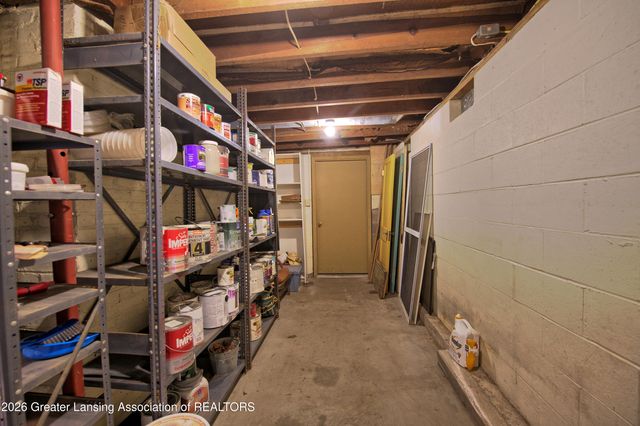 648 Sunset Lane, East Lansing, MI 48823