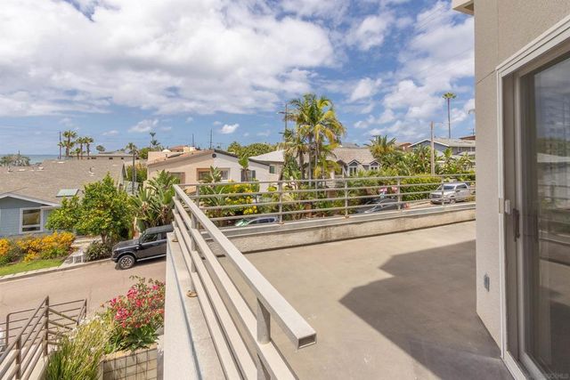 2511 Manchester Ave, Cardiff By The Sea, CA 92007