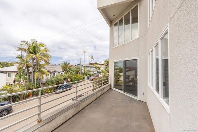 2511 Manchester Ave, Cardiff By The Sea, CA 92007