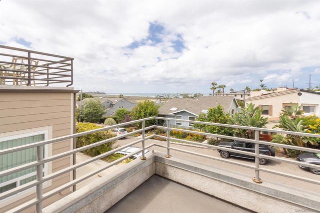 2511 Manchester Ave, Cardiff By The Sea, CA 92007