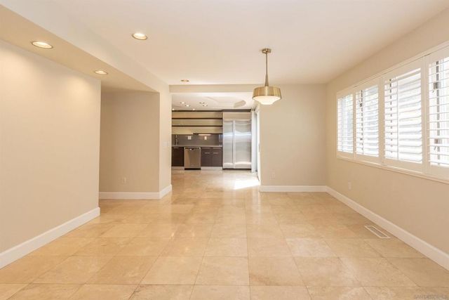 2511 Manchester Ave, Cardiff By The Sea, CA 92007