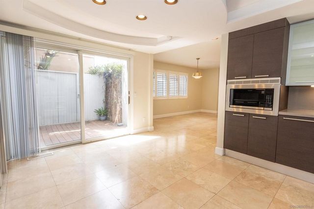 2511 Manchester Ave, Cardiff By The Sea, CA 92007