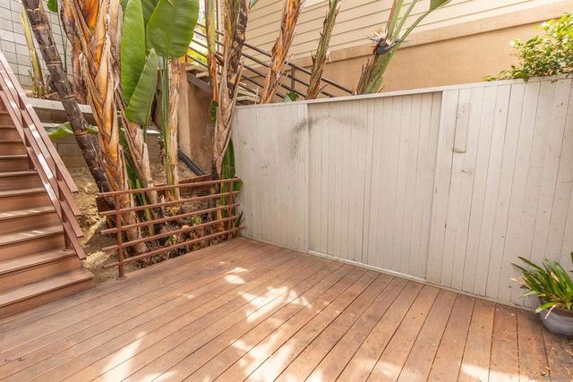 2511 Manchester Ave, Cardiff By The Sea, CA 92007