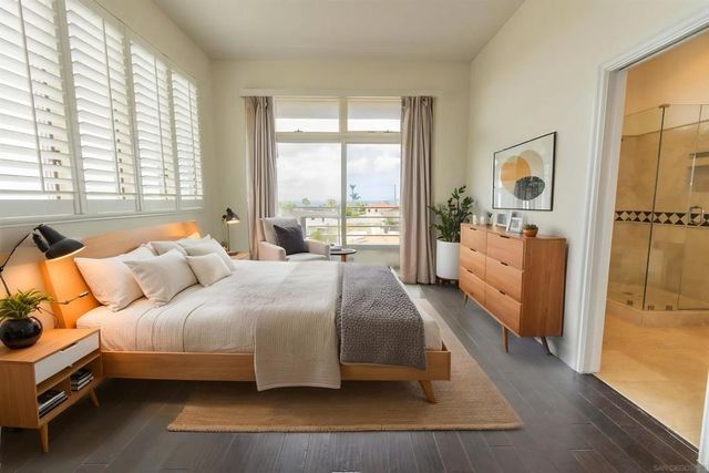 2511 Manchester Ave, Cardiff By The Sea, CA 92007