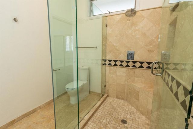 2511 Manchester Ave, Cardiff By The Sea, CA 92007