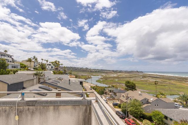 2511 Manchester Ave, Cardiff By The Sea, CA 92007