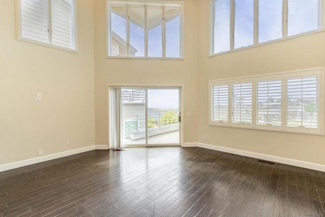 2511 Manchester Ave, Cardiff By The Sea, CA 92007