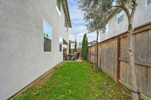 2690 Alcove Way, Sacramento, CA 95833