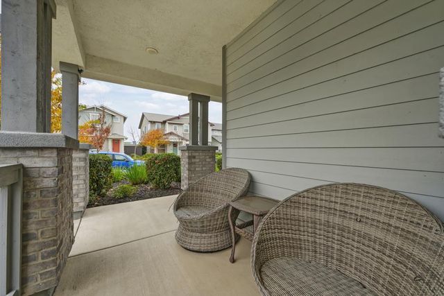 2690 Alcove Way, Sacramento, CA 95833