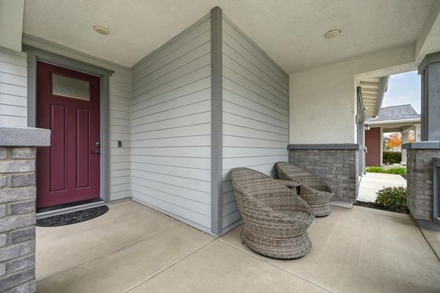 2690 Alcove Way, Sacramento, CA 95833