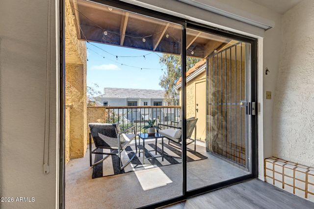 8202 N 21ST Drive B206, Phoenix, AZ 85021