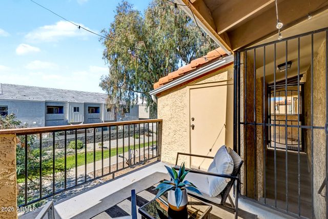 8202 N 21ST Drive B206, Phoenix, AZ 85021