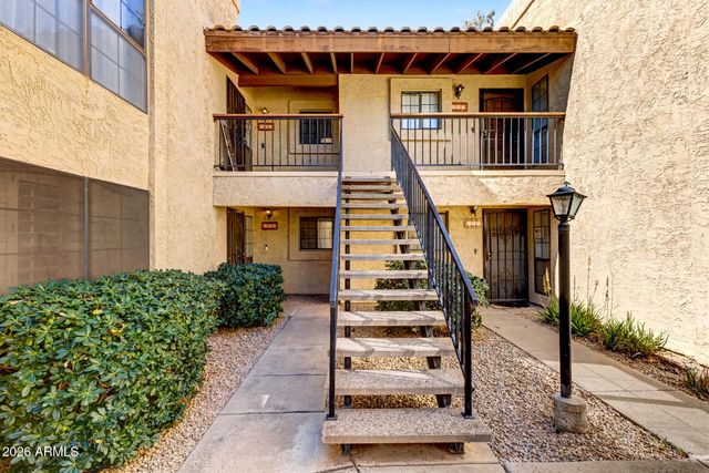 8202 N 21ST Drive B206, Phoenix, AZ 85021