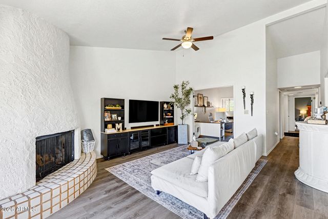 8202 N 21ST Drive B206, Phoenix, AZ 85021