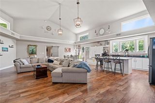 4815 Cheyenne Lane, Mclouth, KS 66054