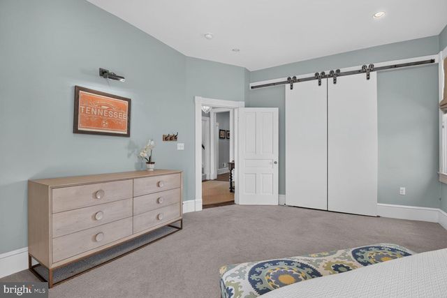 10400 MONTGOMERY AVE, Kensington, MD 20895