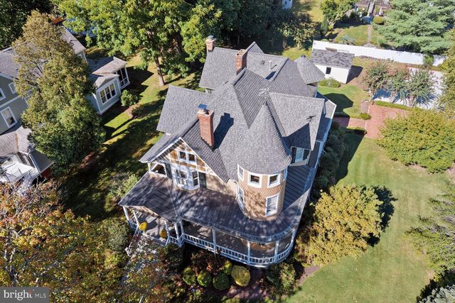 10400 MONTGOMERY AVE, Kensington, MD 20895