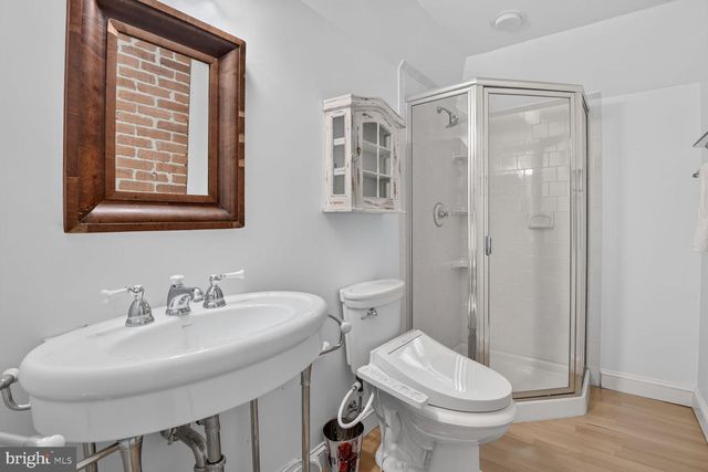 10400 MONTGOMERY AVE, Kensington, MD 20895
