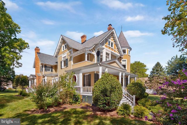10400 MONTGOMERY AVE, Kensington, MD 20895