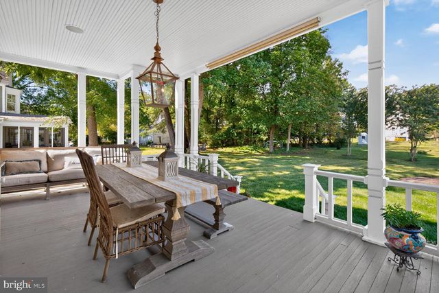 10400 MONTGOMERY AVE, Kensington, MD 20895