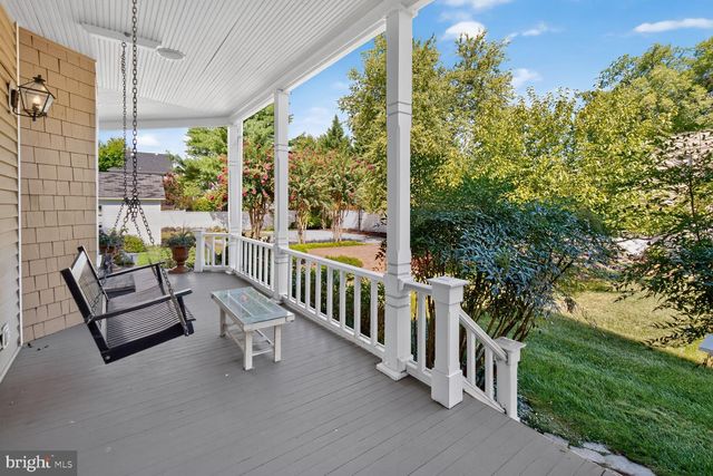 10400 MONTGOMERY AVE, Kensington, MD 20895