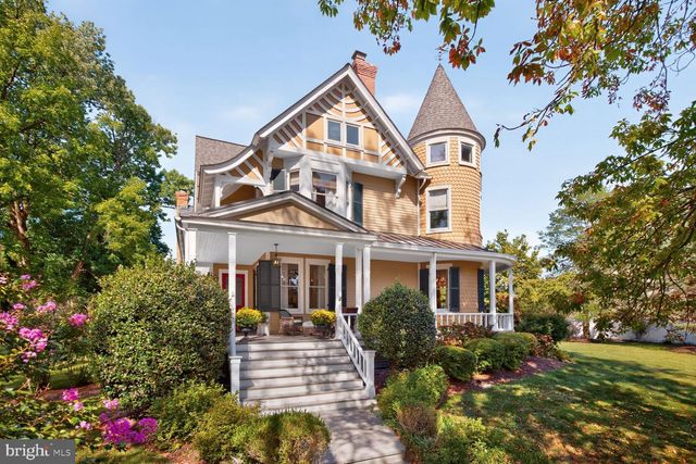 10400 MONTGOMERY AVE, Kensington, MD 20895