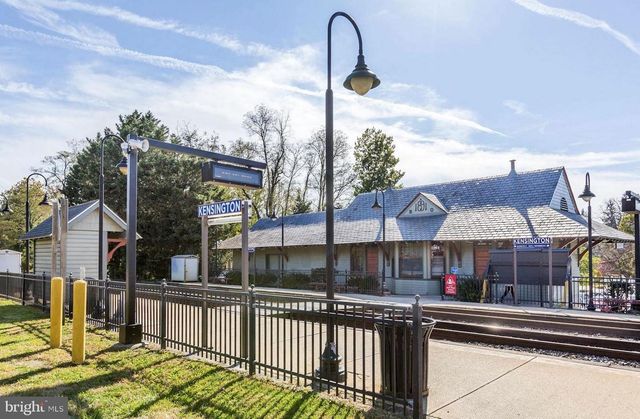 10400 MONTGOMERY AVE, Kensington, MD 20895