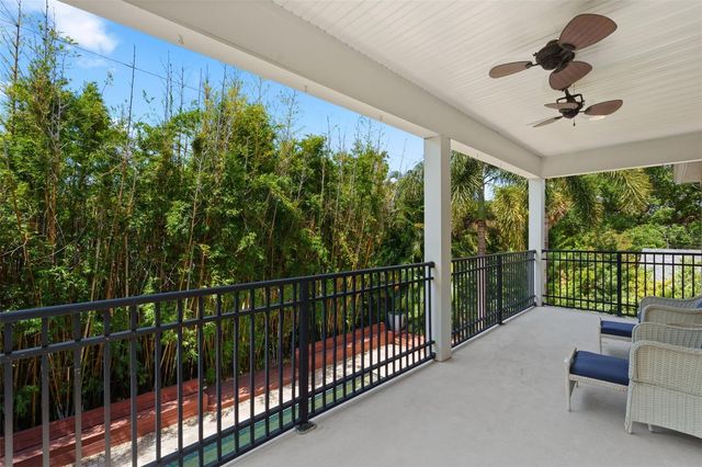 3317 W LEONA STREET, Tampa, FL 33629