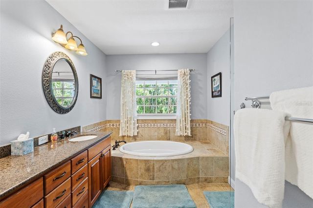 3317 W LEONA STREET, Tampa, FL 33629