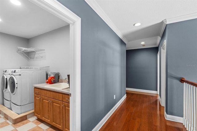 3317 W LEONA STREET, Tampa, FL 33629