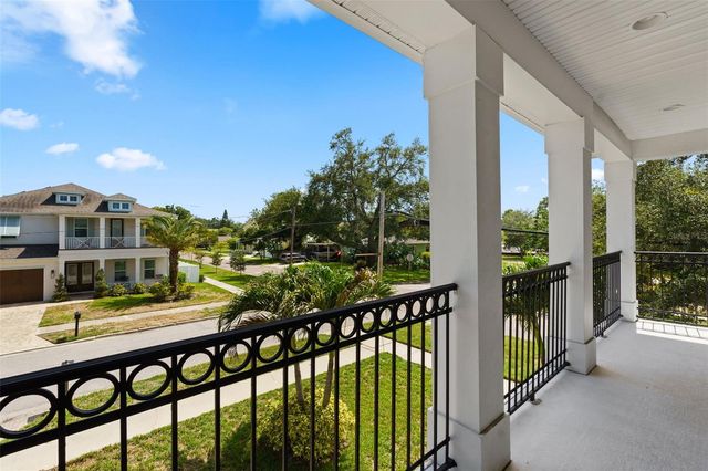 3317 W LEONA STREET, Tampa, FL 33629