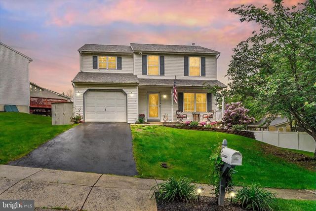 77 PATTERSON DRIVE, Robesonia, PA 19551