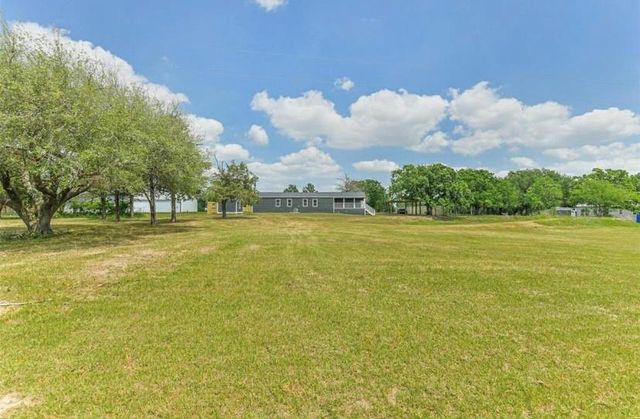 9137 Conner Road, Washington, TX 77880