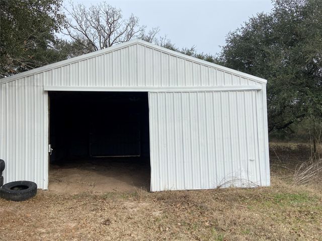 9137 Conner Road, Washington, TX 77880