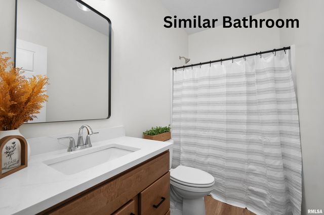 4727 WILLOW Circle, Davenport, IA 52806