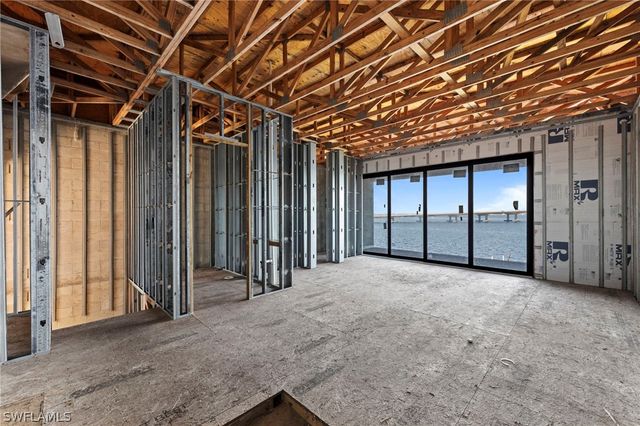 1211 Caloosa PT, Fort Myers, FL 33901